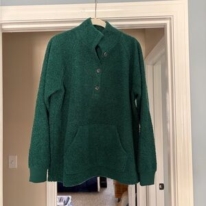 ON 34th Green Fuzzy Pajamas